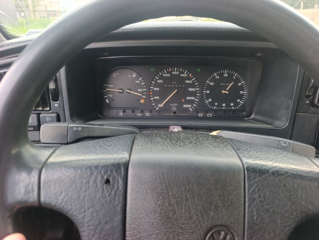Volkswagen Passat: 1990 г., Универсал: фото 6