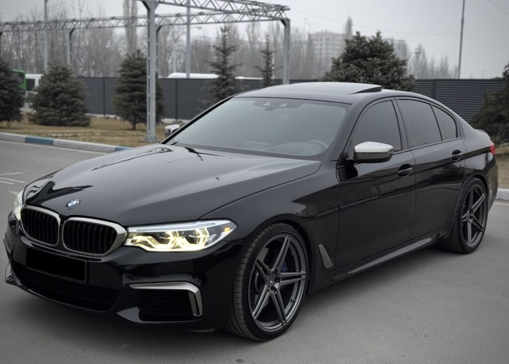 BMW 5 series: 2019 г., 4.4 л, Автомат, Бензин, Седан: фото 3