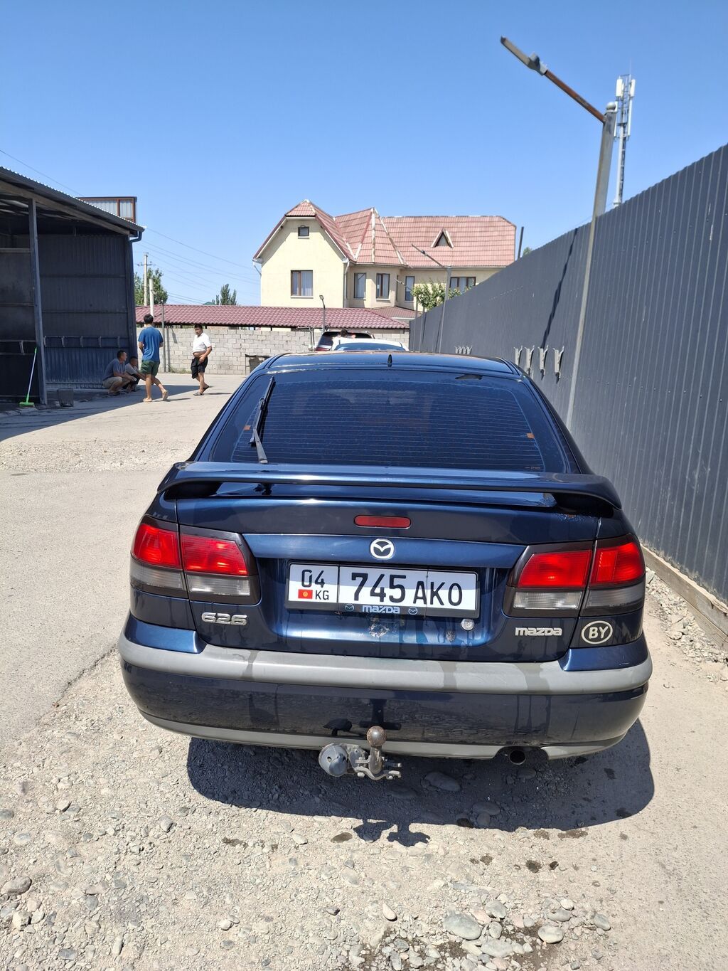 Mazda 626: 1998 г., 0.2 л, Механика, Бензин, Седан: фото 2