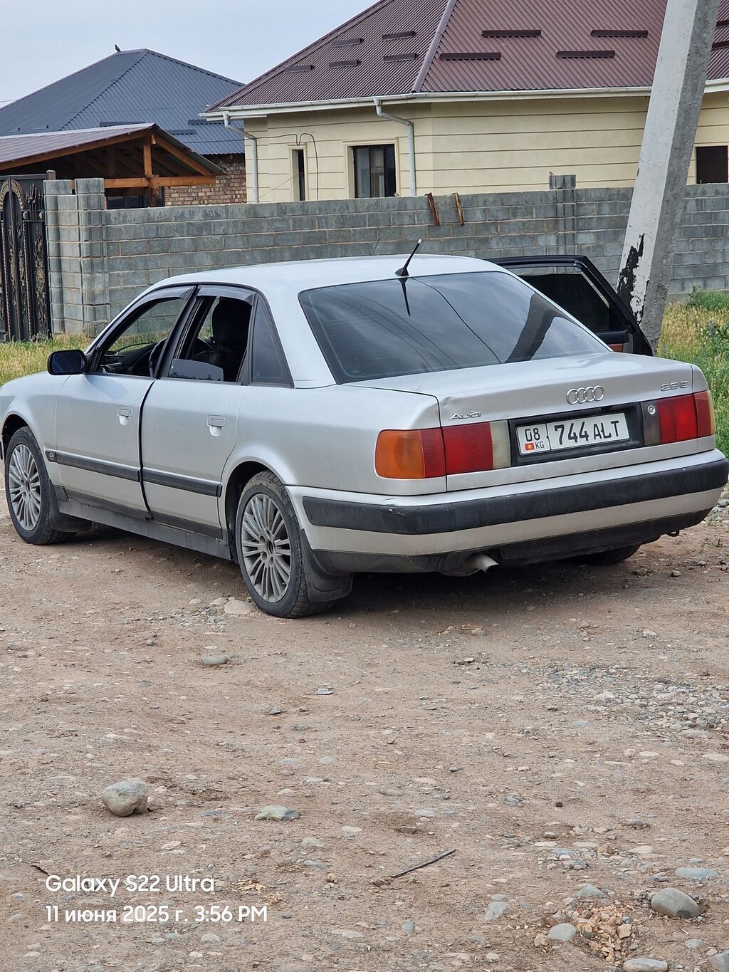 Audi 100: 1992 г., 2.8 л, Механика, Газ, Седан: фото 3