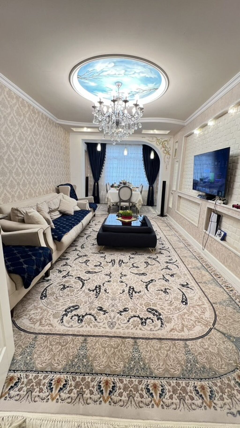 Bakı, Bakıxanov qəs., 3 otaqlı, Köhnə tikili, m. Neftçilər, 97 kv. m