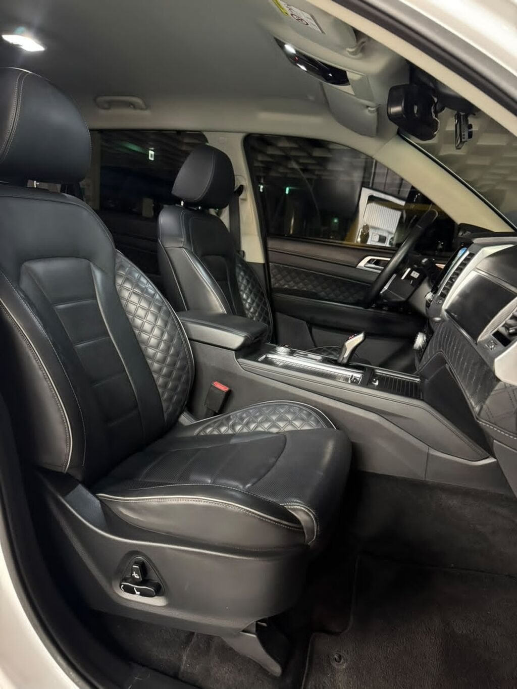Ssangyong Rexton: 2020 г., 2.2 л, Автомат, Дизель, Внедорожник: фото 6