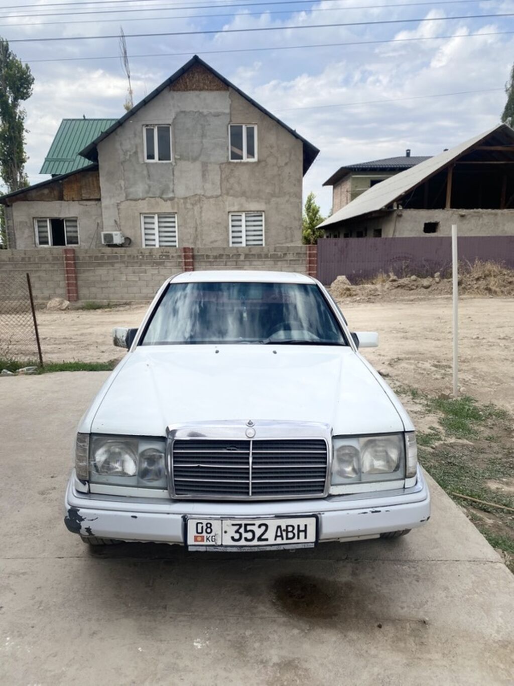 Mercedes-Benz W124: 1991 г., 2.3 л, Автомат, Бензин, Седан: фото 3