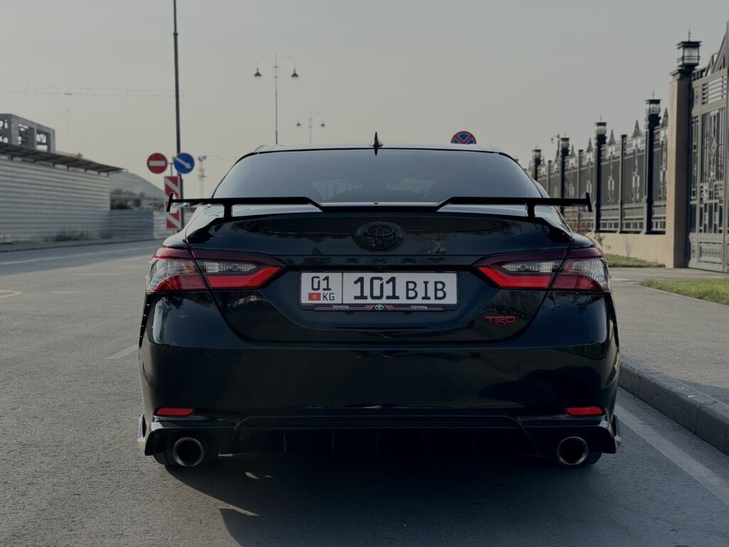 Toyota Camry: 2022 г., 3.5 л, Автомат, Бензин, Седан: фото 7