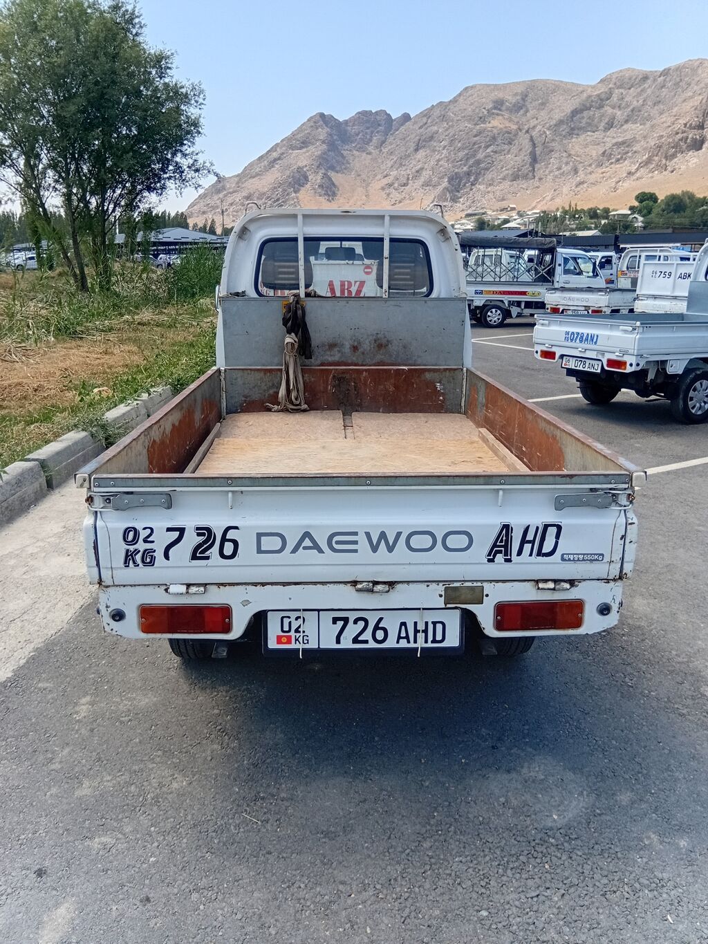 Daewoo Labo Deluxe — компактный грузовой пикап для города и узких: фото 2