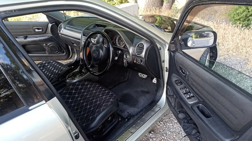 Toyota Altezza: 2002 г., Седан — фото 6