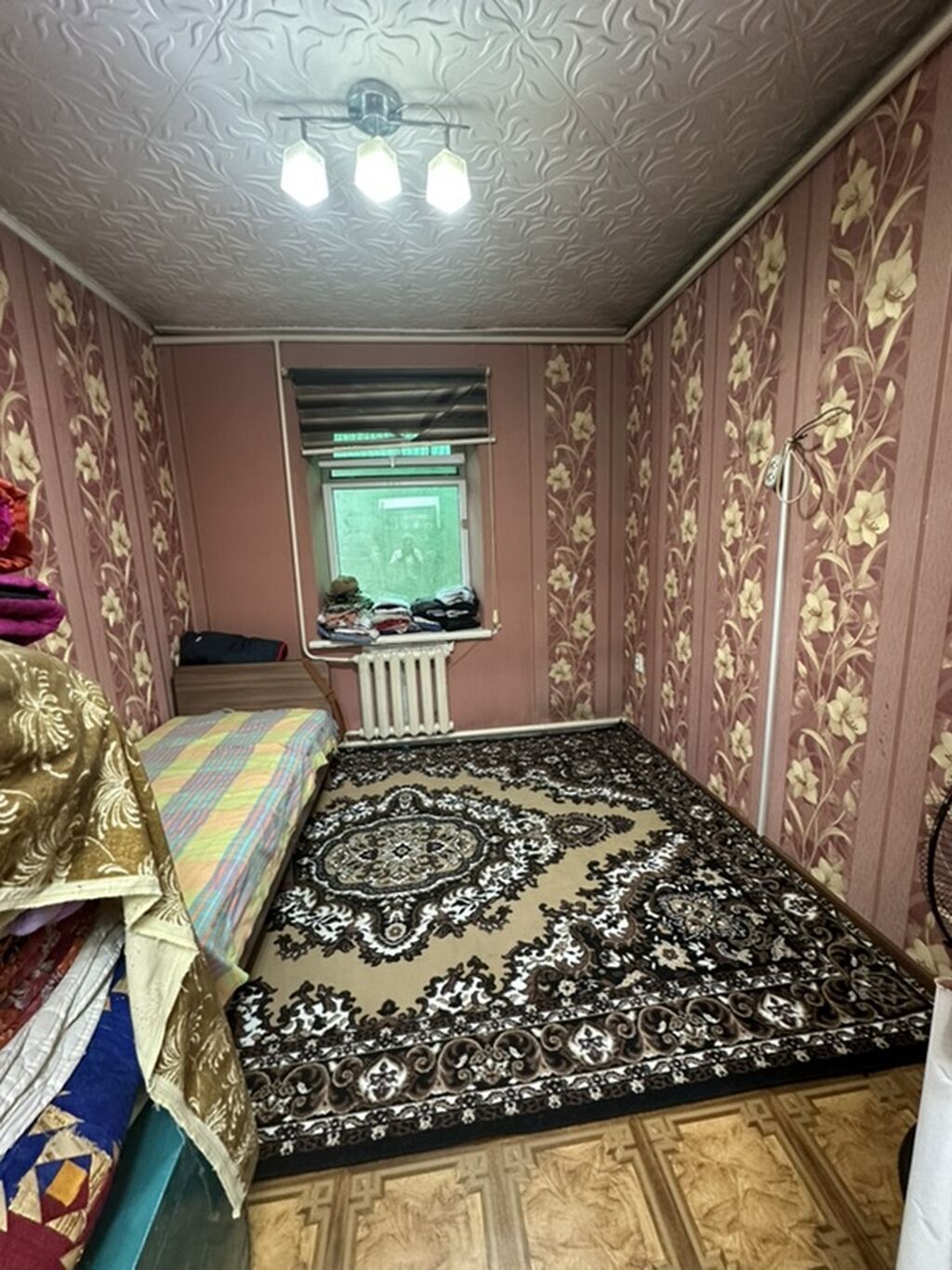 4 комнаты, 80 м², 4 соток, Бишкек, Рынок Баят/Азиз Агентство недвижимости: фото 1