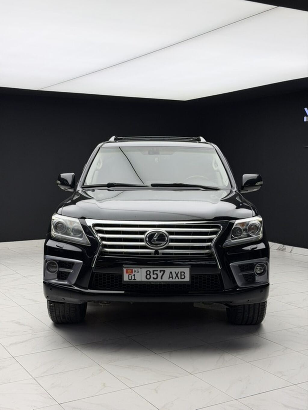 Lexus LX: 2008 г., 5.7 л, Автомат, Бензин, Внедорожник: фото 2