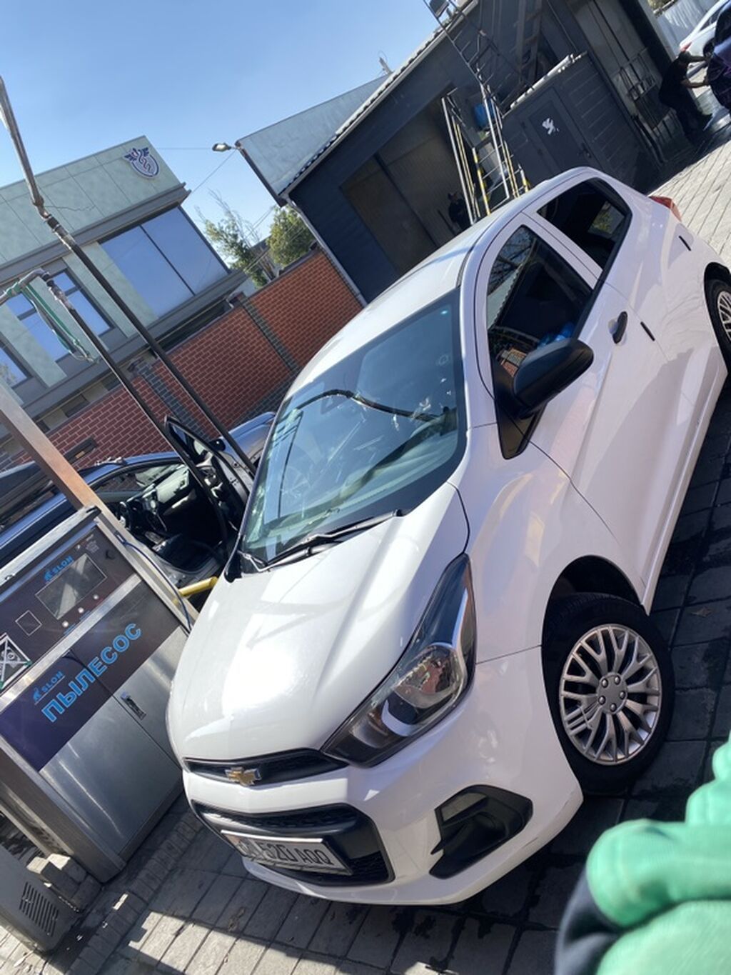 Chevrolet Spark: 2017 г., 1 л, Вариатор, Бензин, Хэтчбэк: фото 6