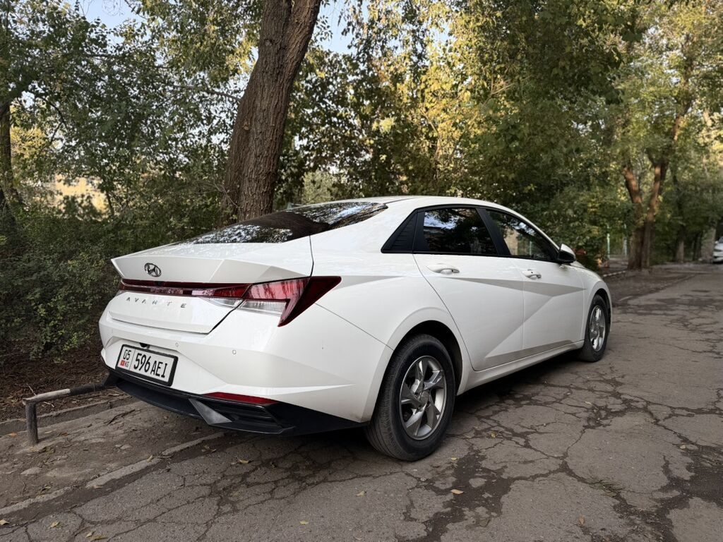 Hyundai Avante: 2020 г., 1.6 л, Бензин, Седан: фото 7