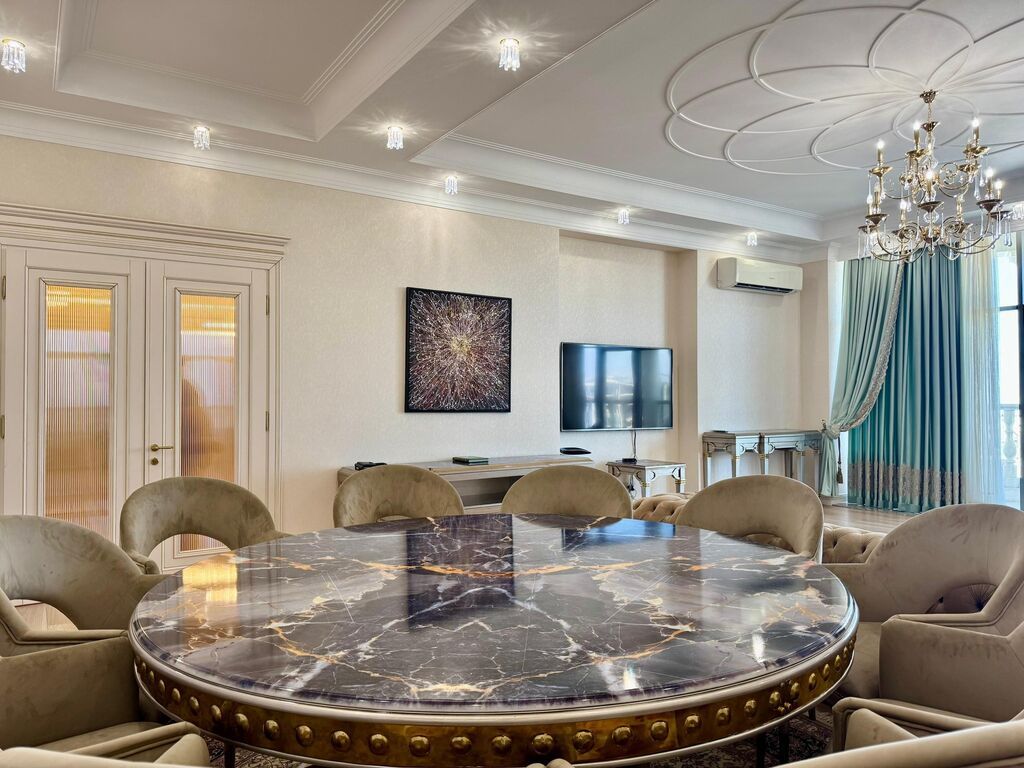 4 комнаты, 180 м², Золотой квадрат Элитка, 14 этаж: фото 5