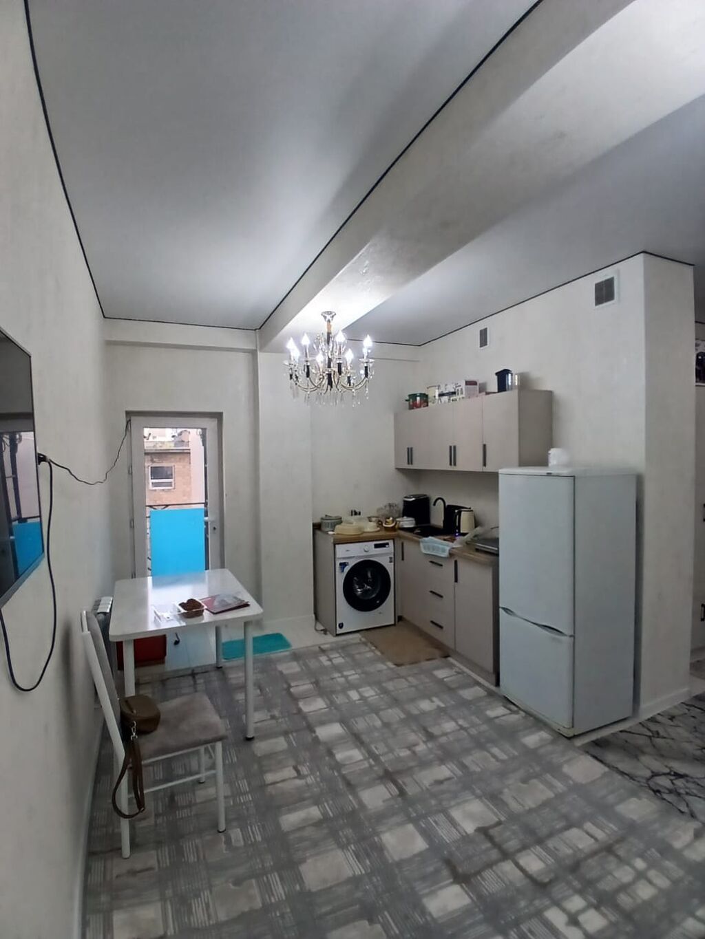 Продаётся 1 комнатная квартира студия 30км² с мебелью 3 блок 5 этаж в: фото 5
