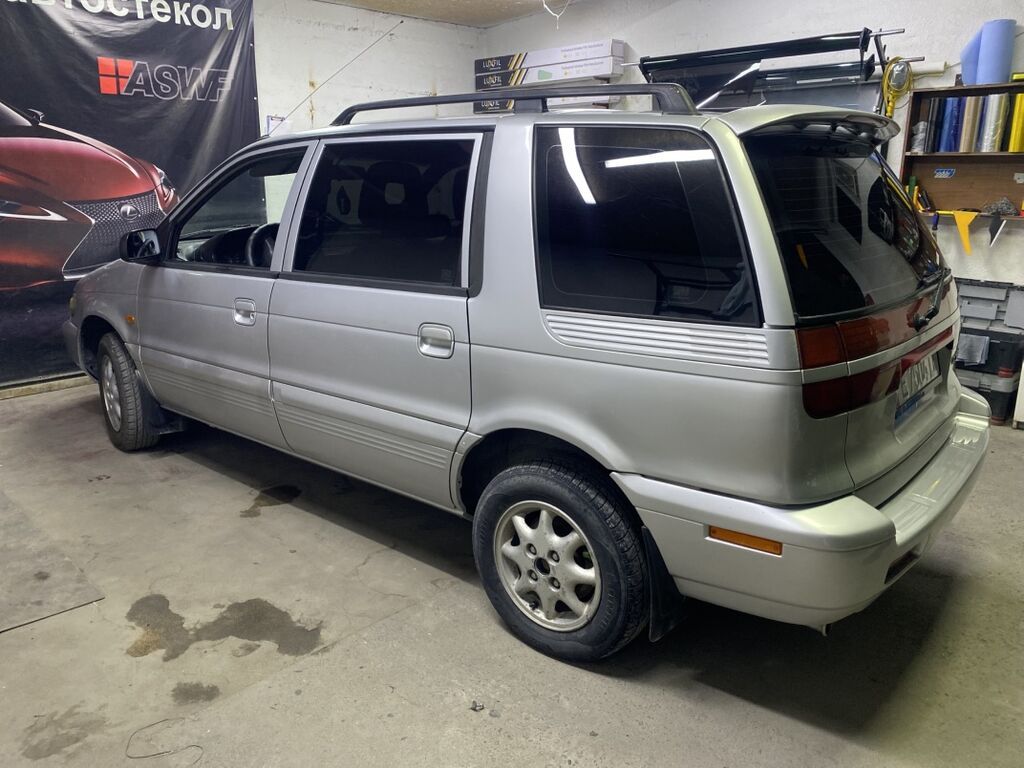 Hyundai Santamo: 2000 г., 2 л, Механика, Газ, Минивэн: фото 3