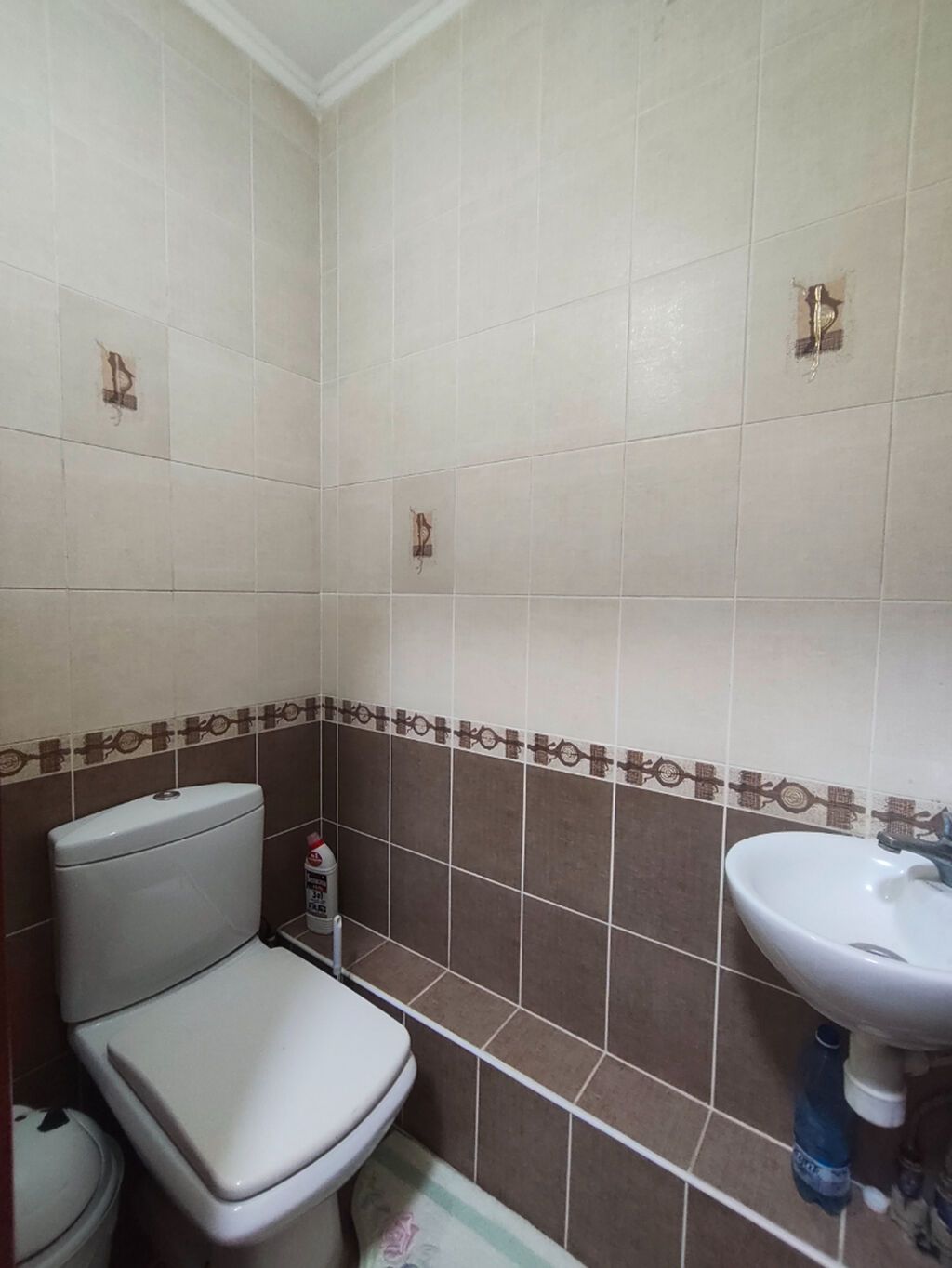 3 комнаты, 68 м², 12 мкр 105 серия, 8 этаж, Евроремонт: фото 3