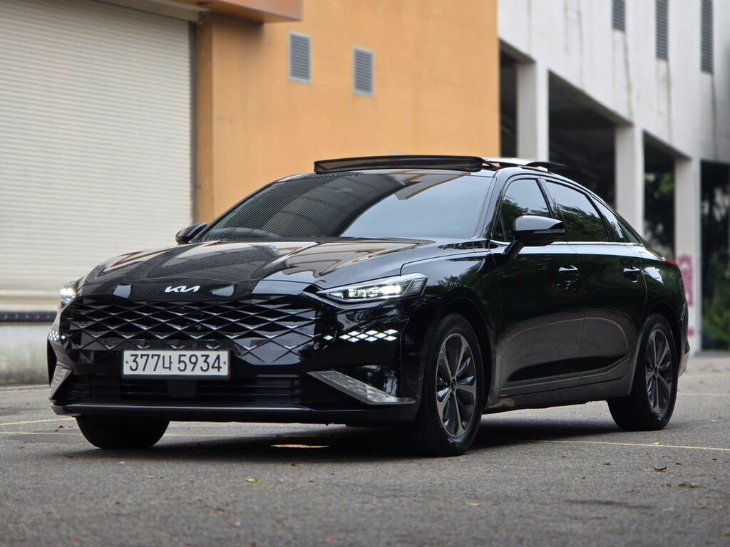 Kia K8