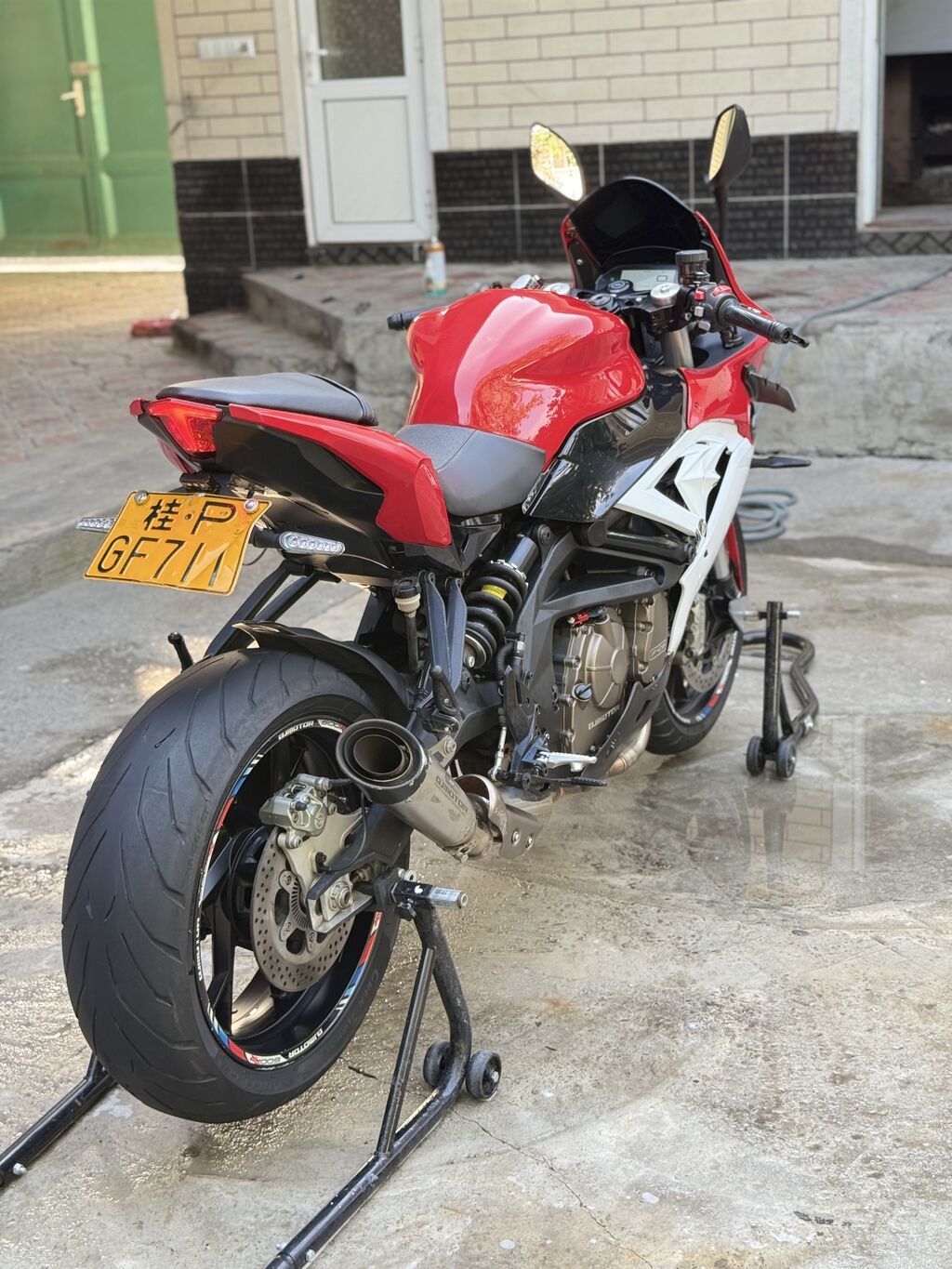 QJ-MOTOR 600RR, 2022 г., 12000 км: фото 3