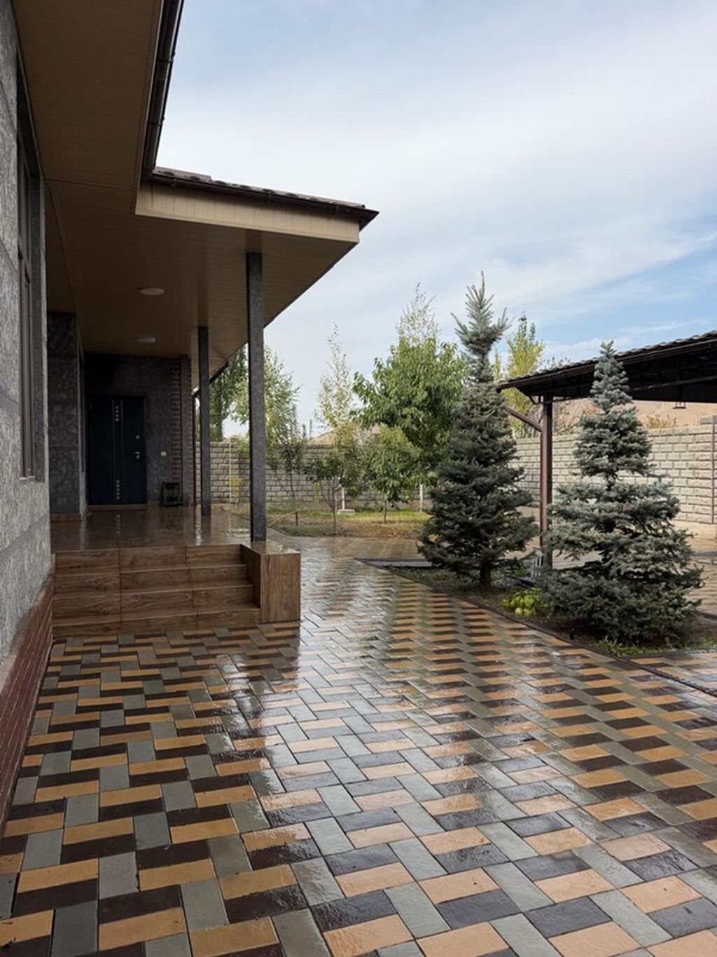4 комнаты, 220 м², 6 соток, Бишкек, Собственник: фото 3