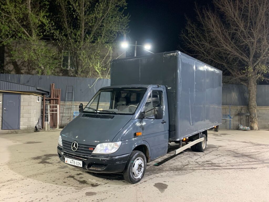 Mercedes-Benz Спринтер: 2003 г., 2.7 л, Механика, Дизель, Фургон: фото 3