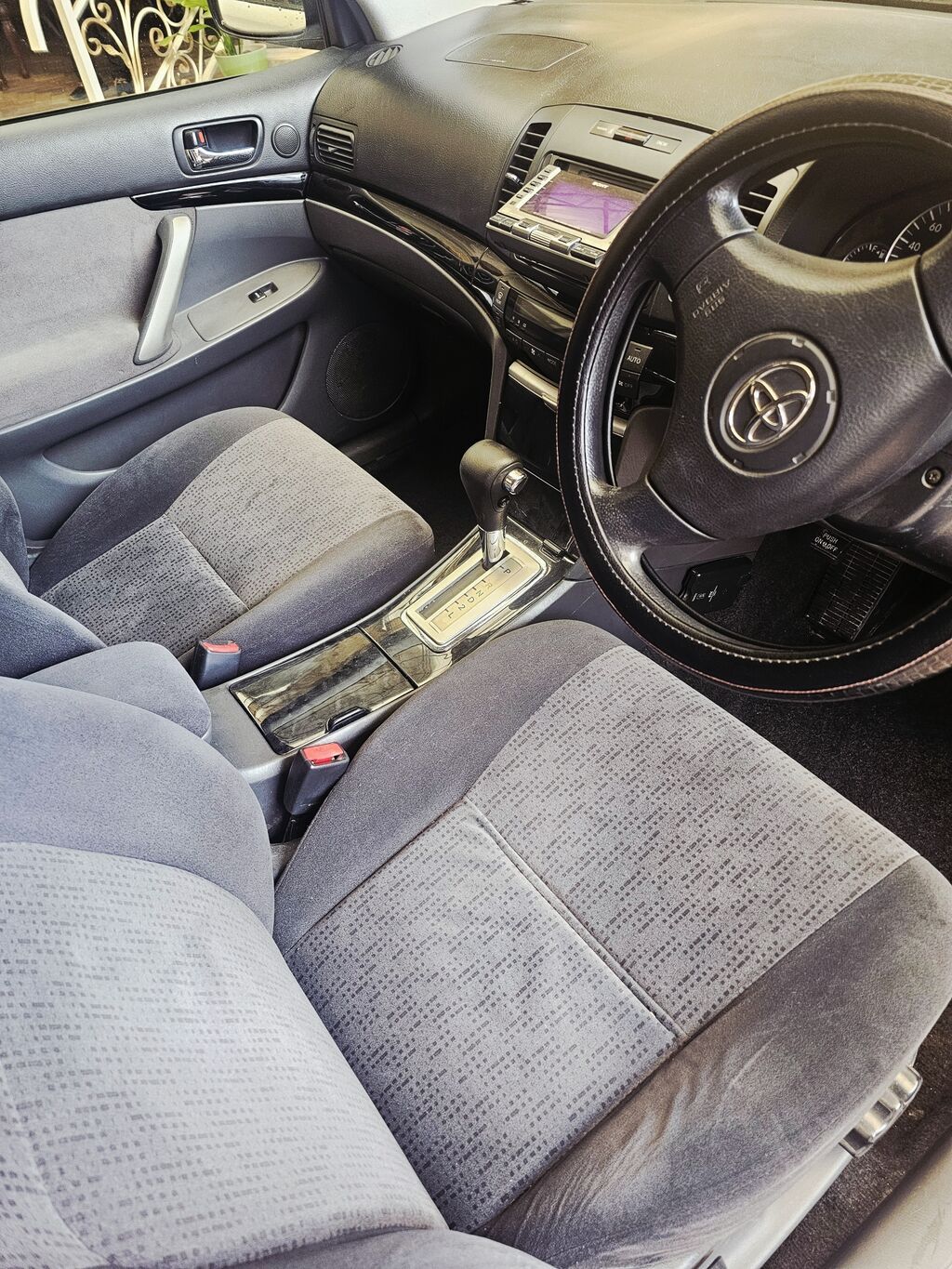 Toyota Allion: 2003 г., 1.8 л, Автомат, Бензин, Седан: фото 6