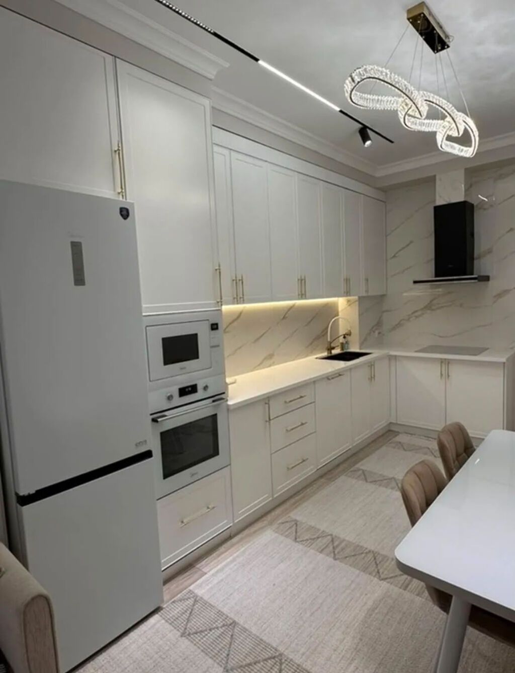 3 комнаты, 104 м², Асанбай мкр 3 этаж, Дизайнерский ремонт: фото 6