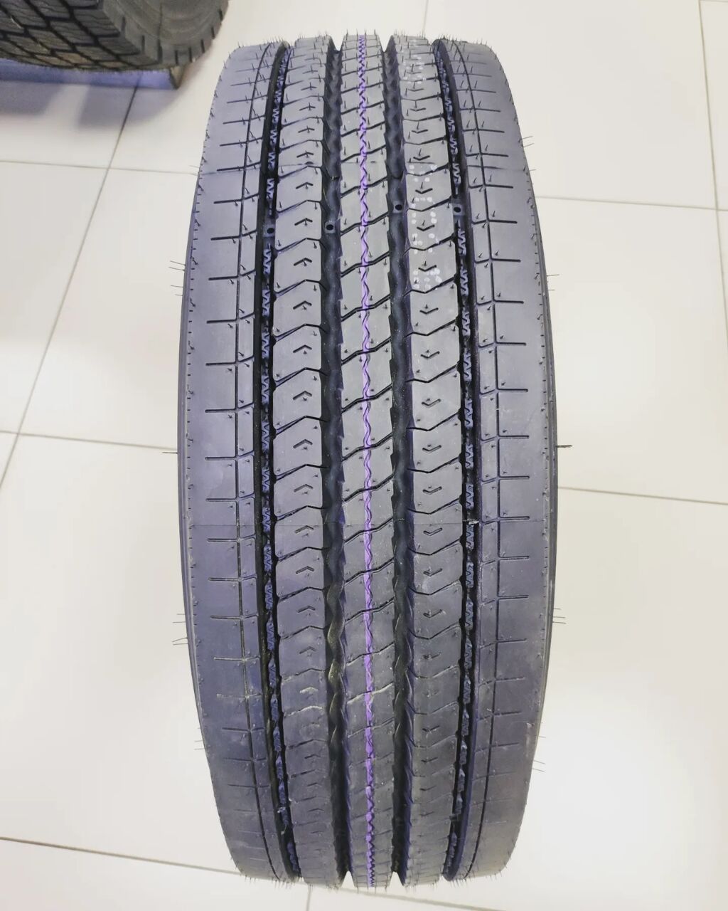 Шина Aeolus 235/75R17.5 18PR AllroadsS предназначена для установки на: фото 2