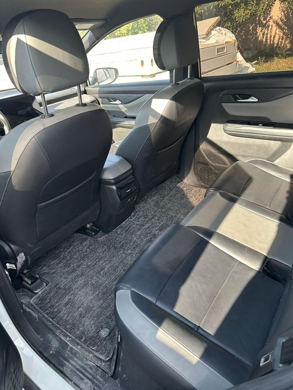 Электромобиль Hycan Z03 * Батарея: 55.5 кВт⋅саат * Батарея түрү: фото 2