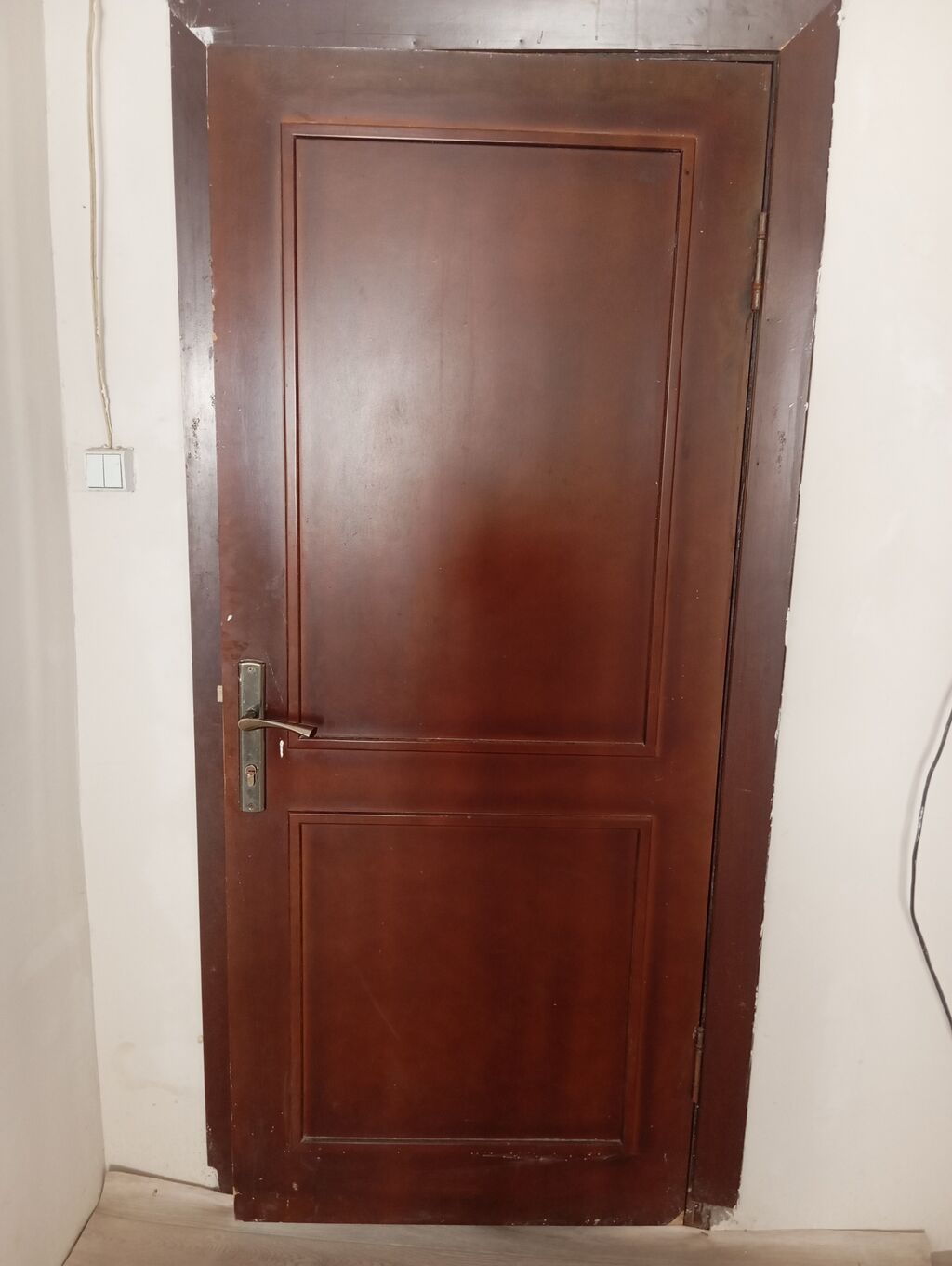 Продаю дверь в хорошем состоянии бу производства Турция длина 1.95 м: фото 2