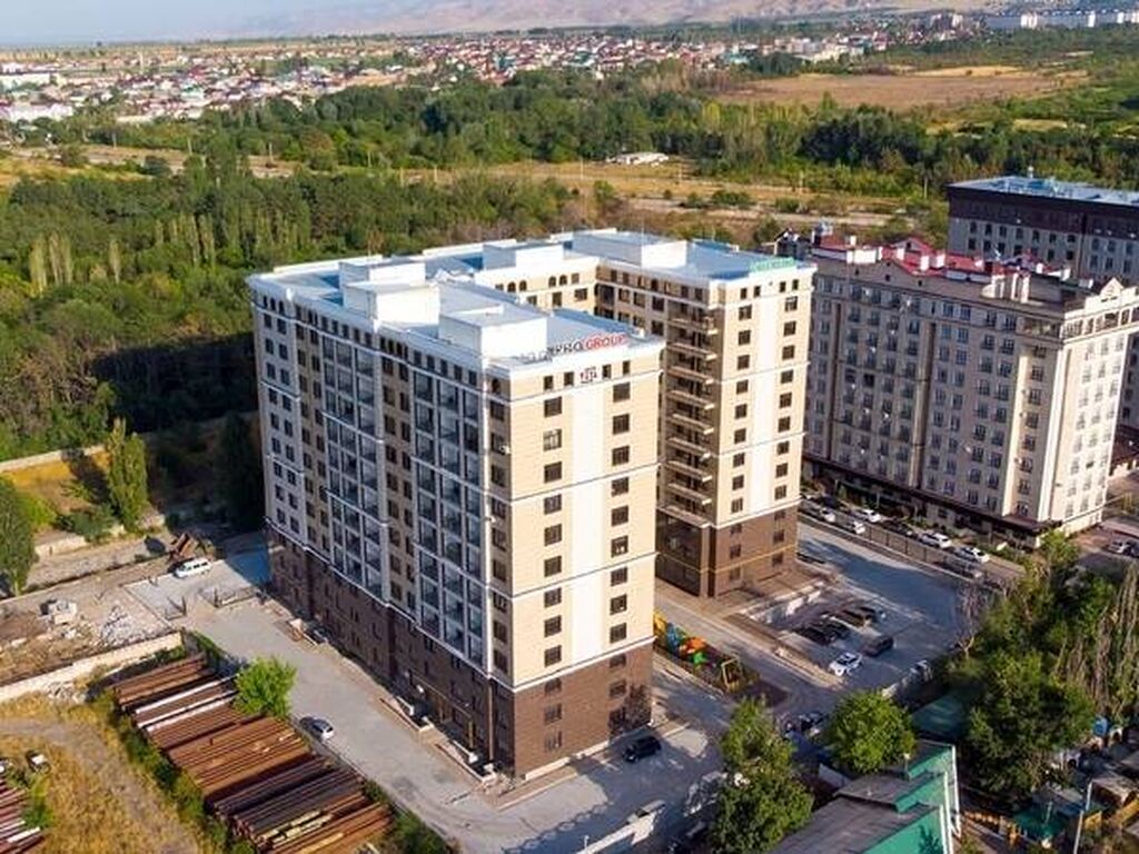 Квартира 10 этажей. Russian design district ватутинки. Квартира 10 этажей. Панельный 111-97. Квартира снаружи.