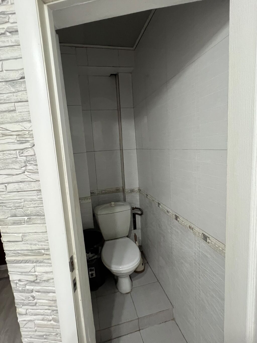 4 комнаты, 81 м², Ошский рынок / базар 1 этаж, Косметический ремонт: фото 4