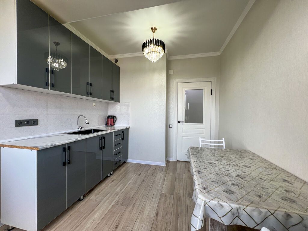 1 комната, 36 м², Ошский рынок / базар Элитка, 7 этаж, Свежий ремонт: фото 6