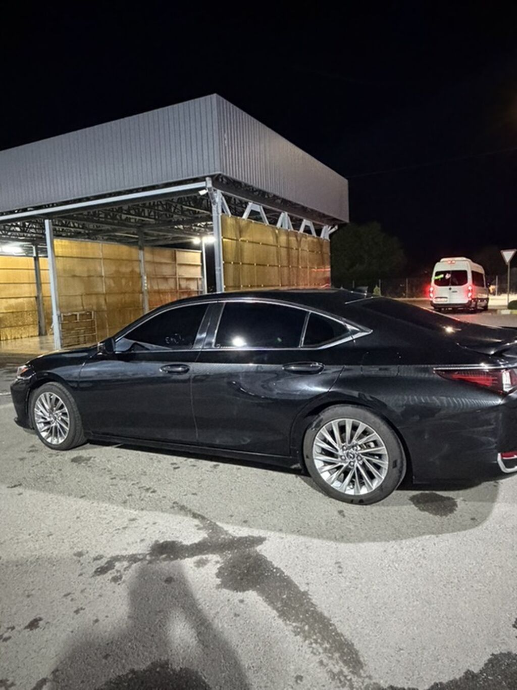 Lexus ES: 2021 г., 2.5 л, Вариатор, Гибрид, Седан: фото 7