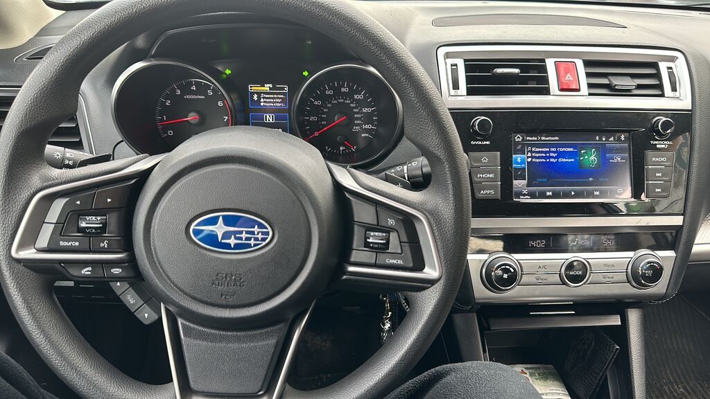 Subaru Legacy: 2017 г., 2.5 л, Вариатор, Бензин, Седан: фото 3