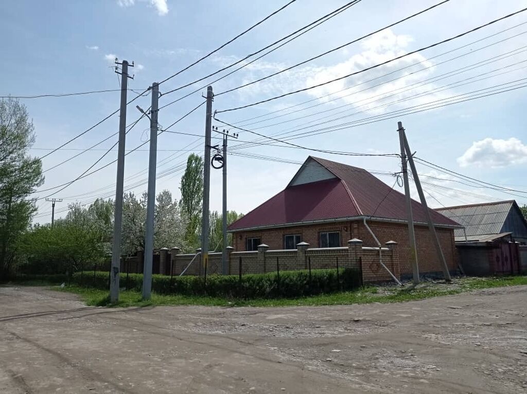 Срочно продаю Большой дом г.Бишкек,Первомайский район ж/м Ак-: фото 4