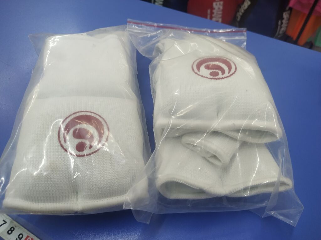 Перчатки: Перчатки для каратэ накладки для каратэ защита рук перчатка для каратэ