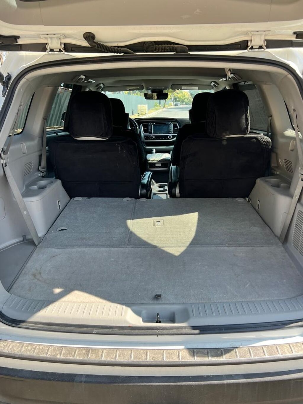 Toyota Highlander: 2018 г., 3.5 л, Автомат, Бензин, Кроссовер: фото 3