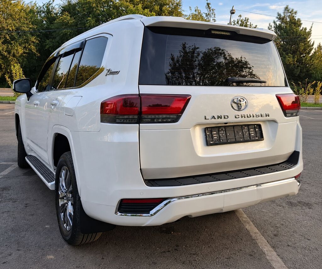 Toyota Land Cruiser: 2022 г., 3.5 л, Автомат, Бензин, Внедорожник: фото 4