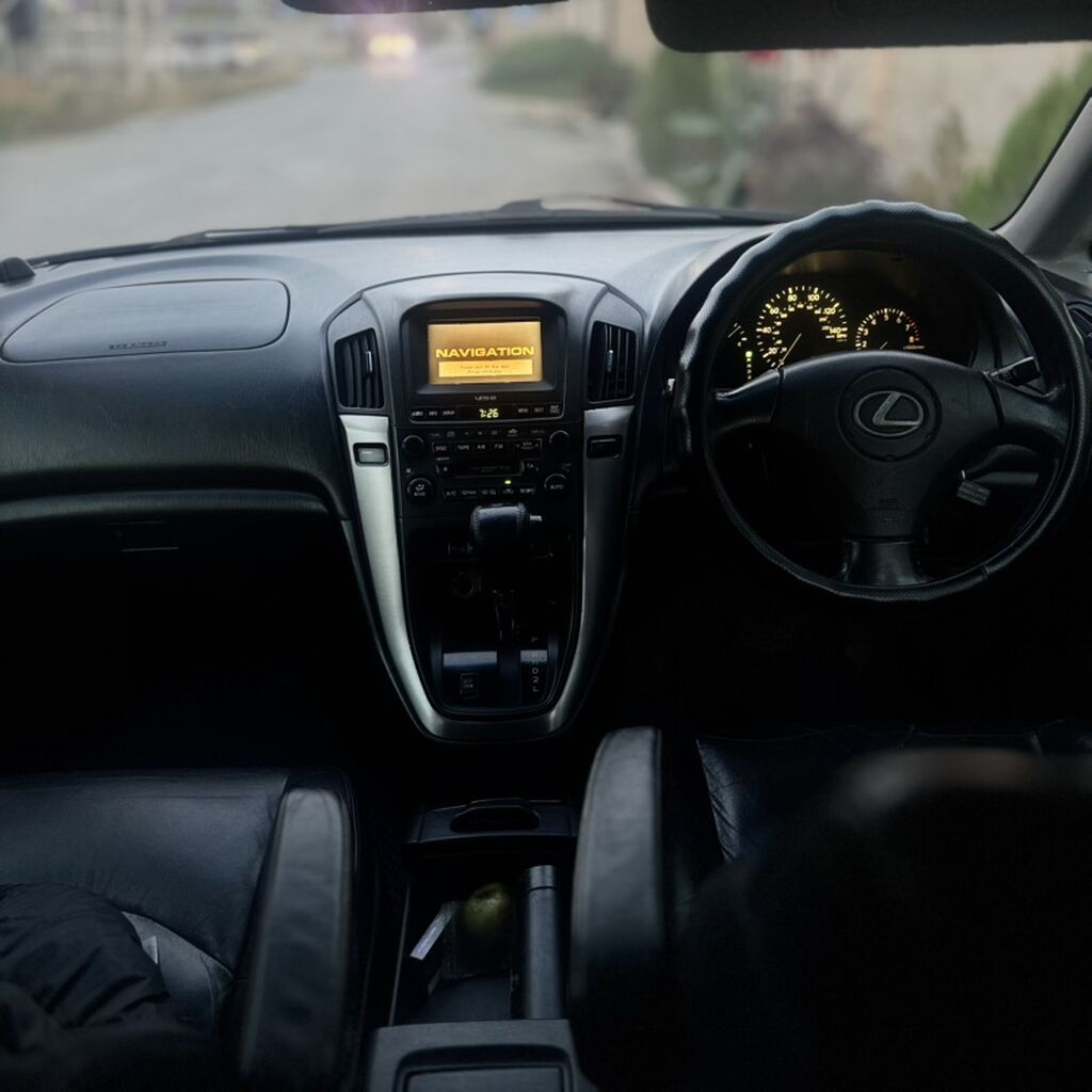 Lexus RX: 2000 г., 3 л, Автомат, Газ, Кроссовер: фото 7