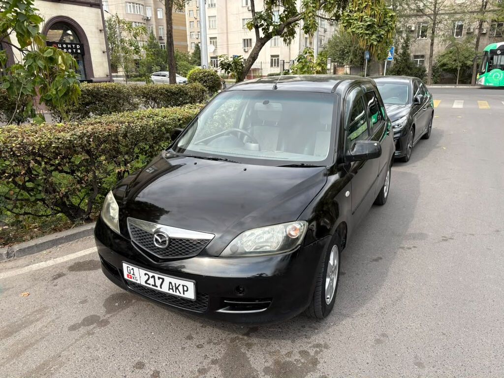 Mazda Demio: 2003 г., 1.3 л, Автомат, Бензин: фото 4
