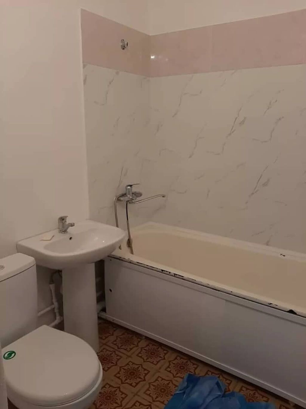 1 комната, 45 м², 12 мкр 105 серия, 4 этаж, Косметический ремонт: фото 2