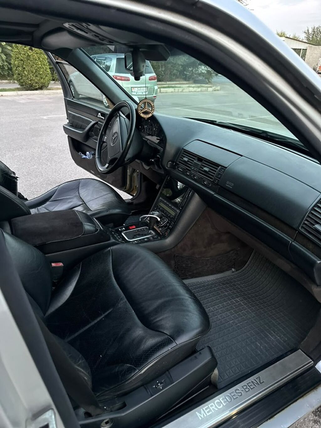 Mercedes-Benz S-Class: 1997 г., 5 л, Автомат, Бензин, Седан: фото 7