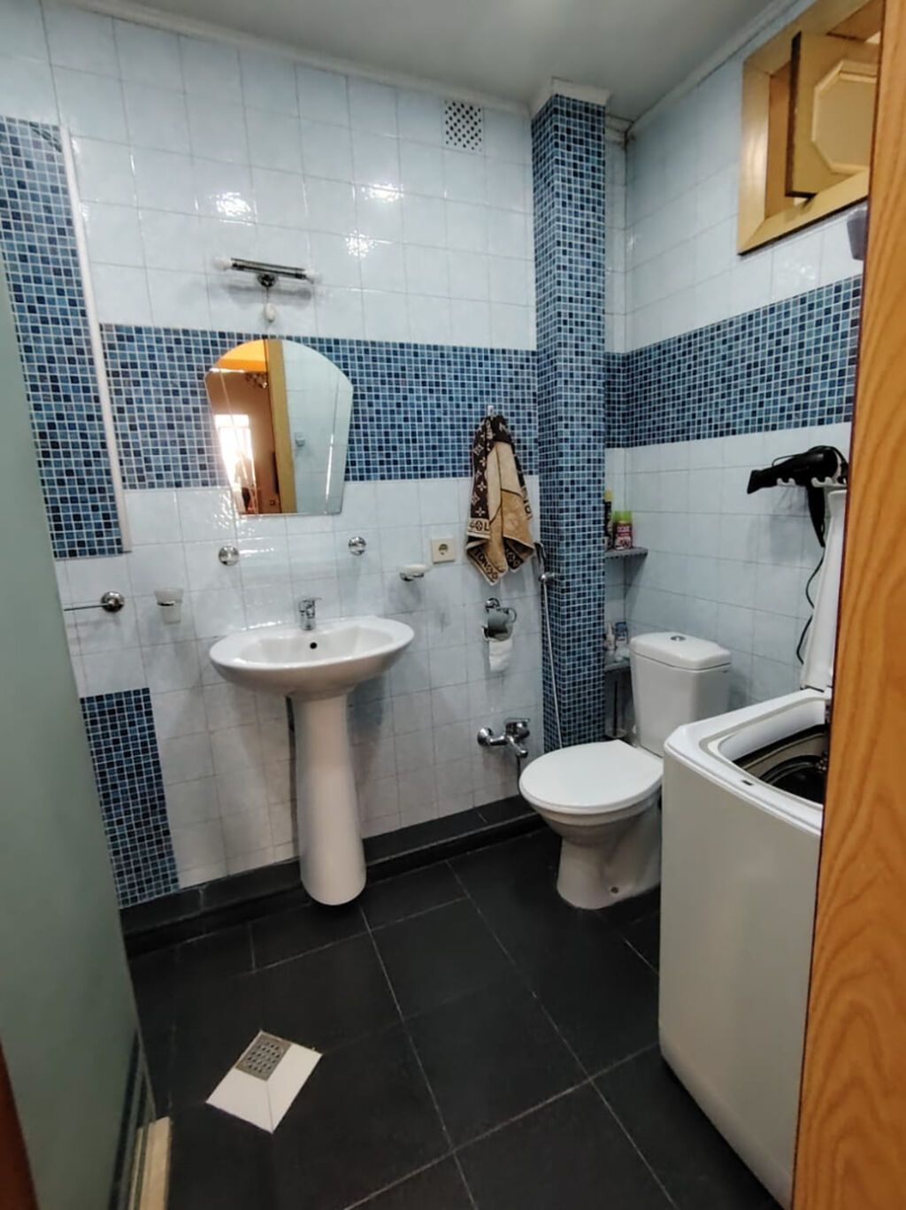 İcarəyə verilir 2 otaqlı köhnə tikili 75 m², Sahil m. 🏡 Сдается