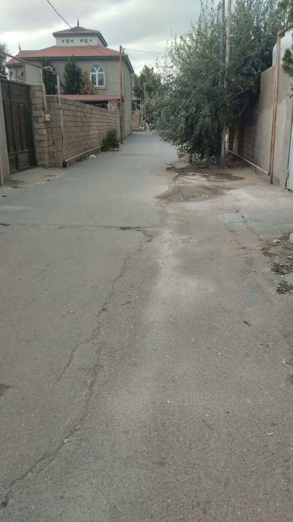 6 otaqlı, 200 kv. m, Kredit var, Orta təmir