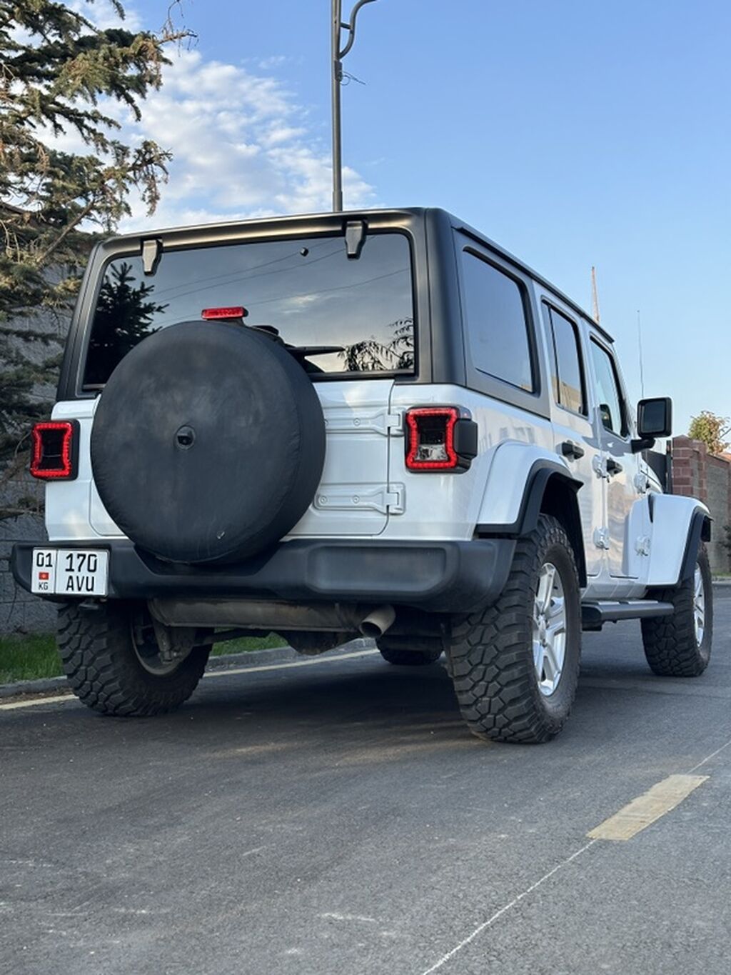 Jeep Wrangler: 2019 г., 3.6 л, Автомат, Бензин, Внедорожник: фото 3