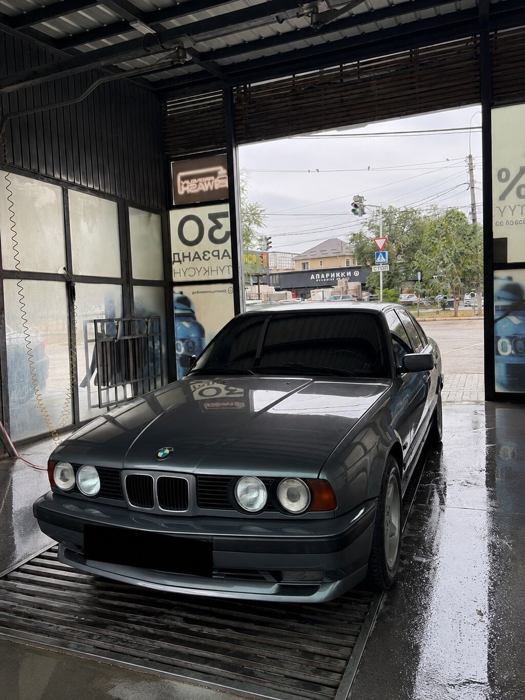 BMW 5 series: 1993 г., 2.5 л, Автомат, Бензин, Седан: фото 5