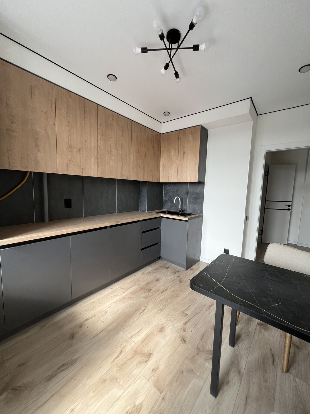 1 комната, 42 м², Кудайберген авторынок Элитка, 8 этаж, Дизайнерский ремонт: фото 6