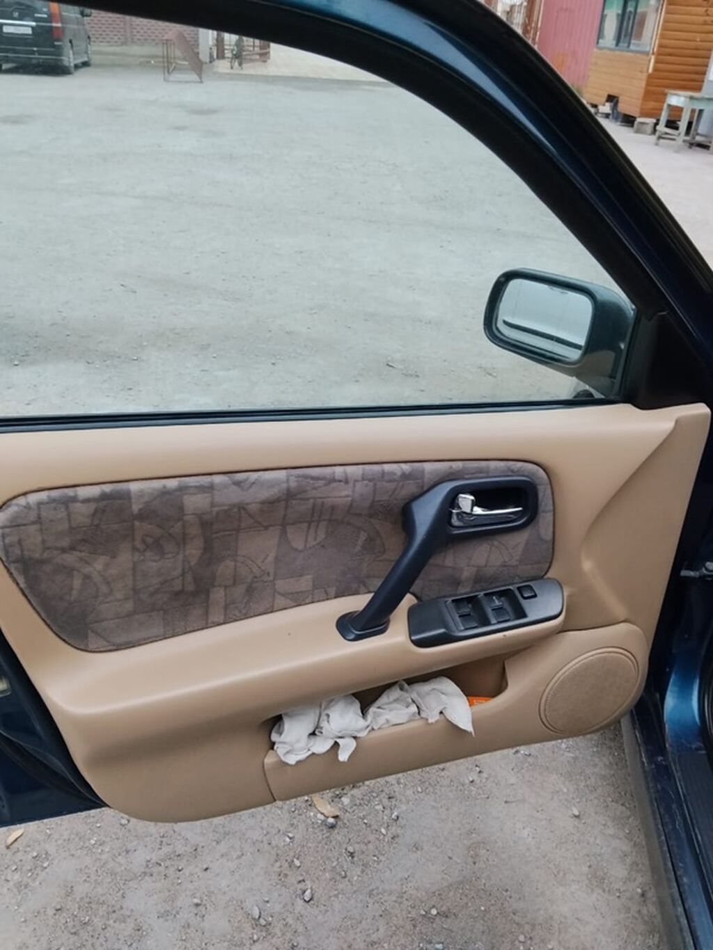 Nissan Primera: 2001 г., 1.8 л, Механика, Бензин, Седан: фото 8