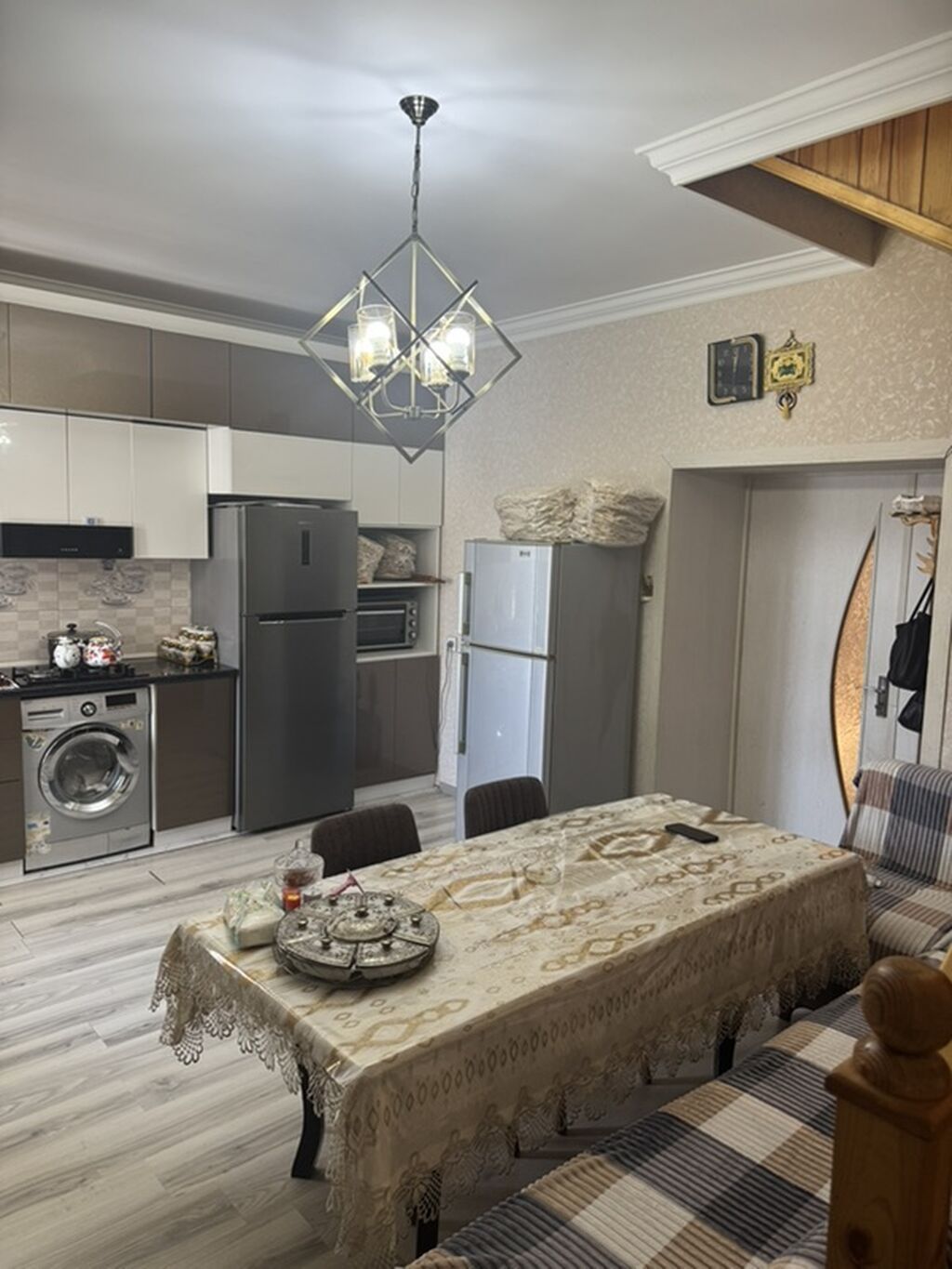 Zığ qəs. 4 otaqlı, 125 kv. m, Kredit yoxdur, Orta təmir
