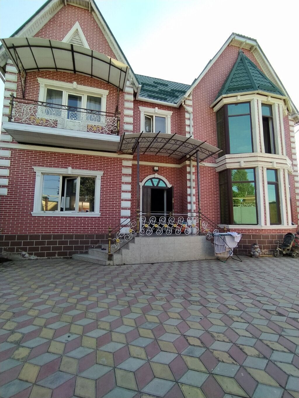 СРОЧНО ПРОДАЕТСЯ!!! ОСОБНЯК В Ж/М АК-ОРГО. Представляем уникальный