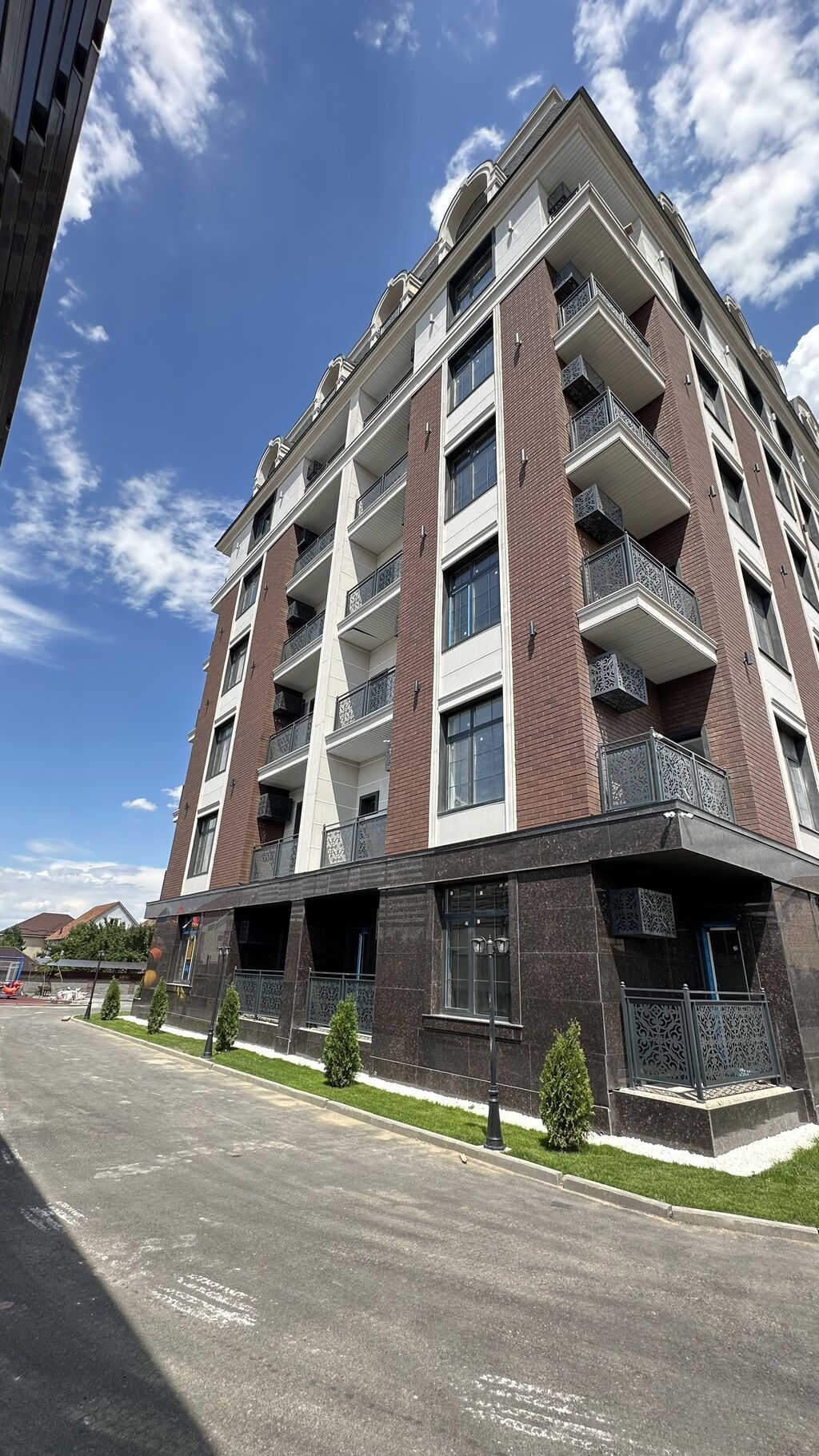 3 комнаты, 134 м², Элитка, 2 этаж, Дизайнерский ремонт — фото 3