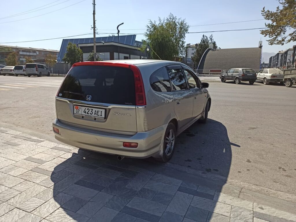 Honda Stream: 2000 г., 1.7 л, Автомат, Бензин, Универсал: фото 4